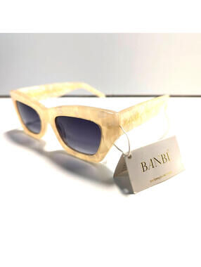 BANBÉ The Kerr Sunglasses #B-1012 Nude Desert Cat Eye Designed In Australia Chic